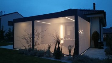 Bioklimatická pergola SKYLINE se ZIPEXEM