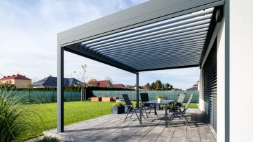 Pergola SKYLINE s roletami ZIPEX